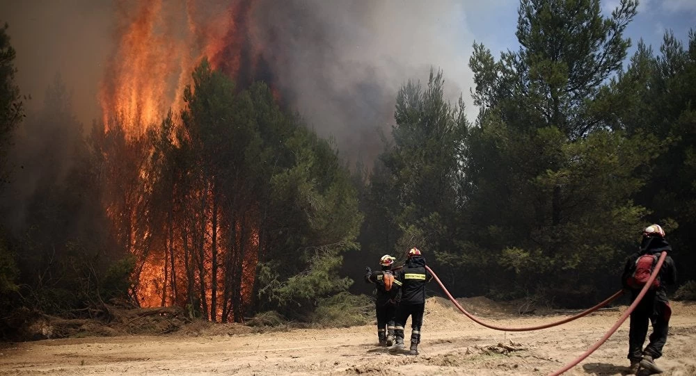 Η κατάσταση των πύρινων μετώπων: Υπό έλεγχο οι φωτιές σε Ζούμπερι, Ασπρόπυργο (βίντεο)